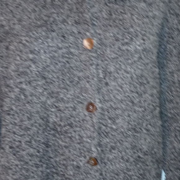 Jennifer Moore Button Down Sweater Size Large very warm - Picture 4 of 10